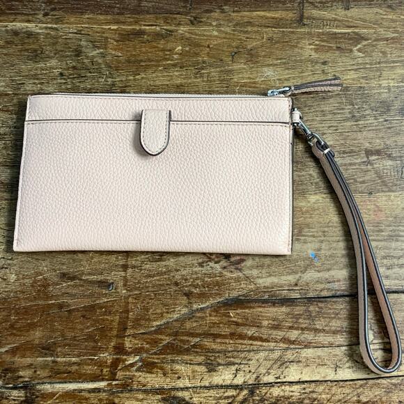 Tory Burch Light Pink leather Wristlet - Picture 4 of 5